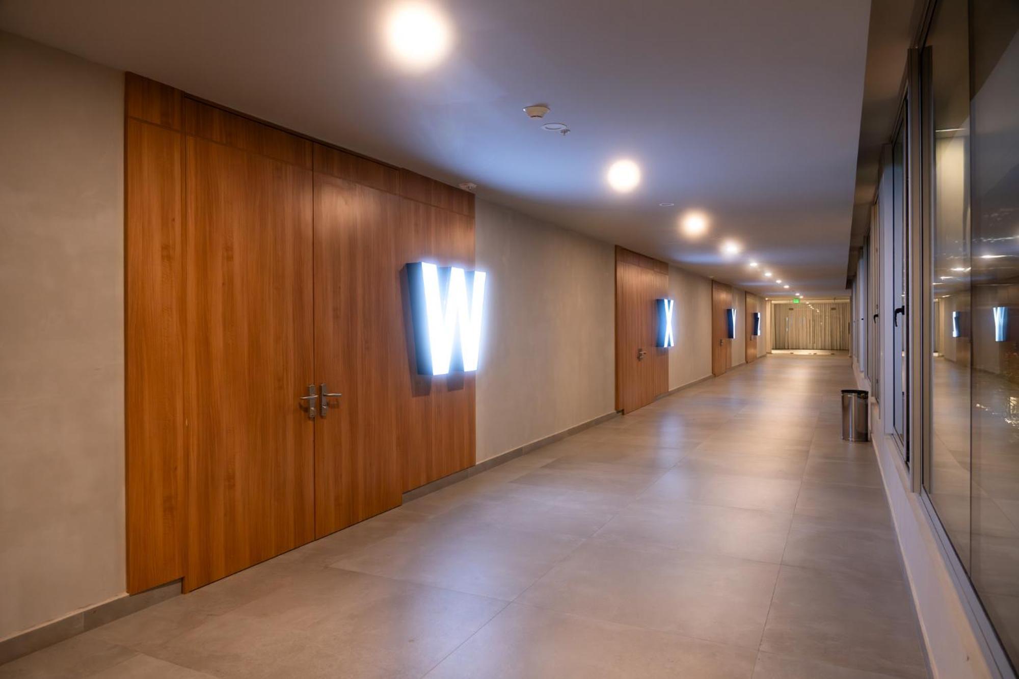 Aloft Playa Del Carmen Hotel Luaran gambar Interior of the building
