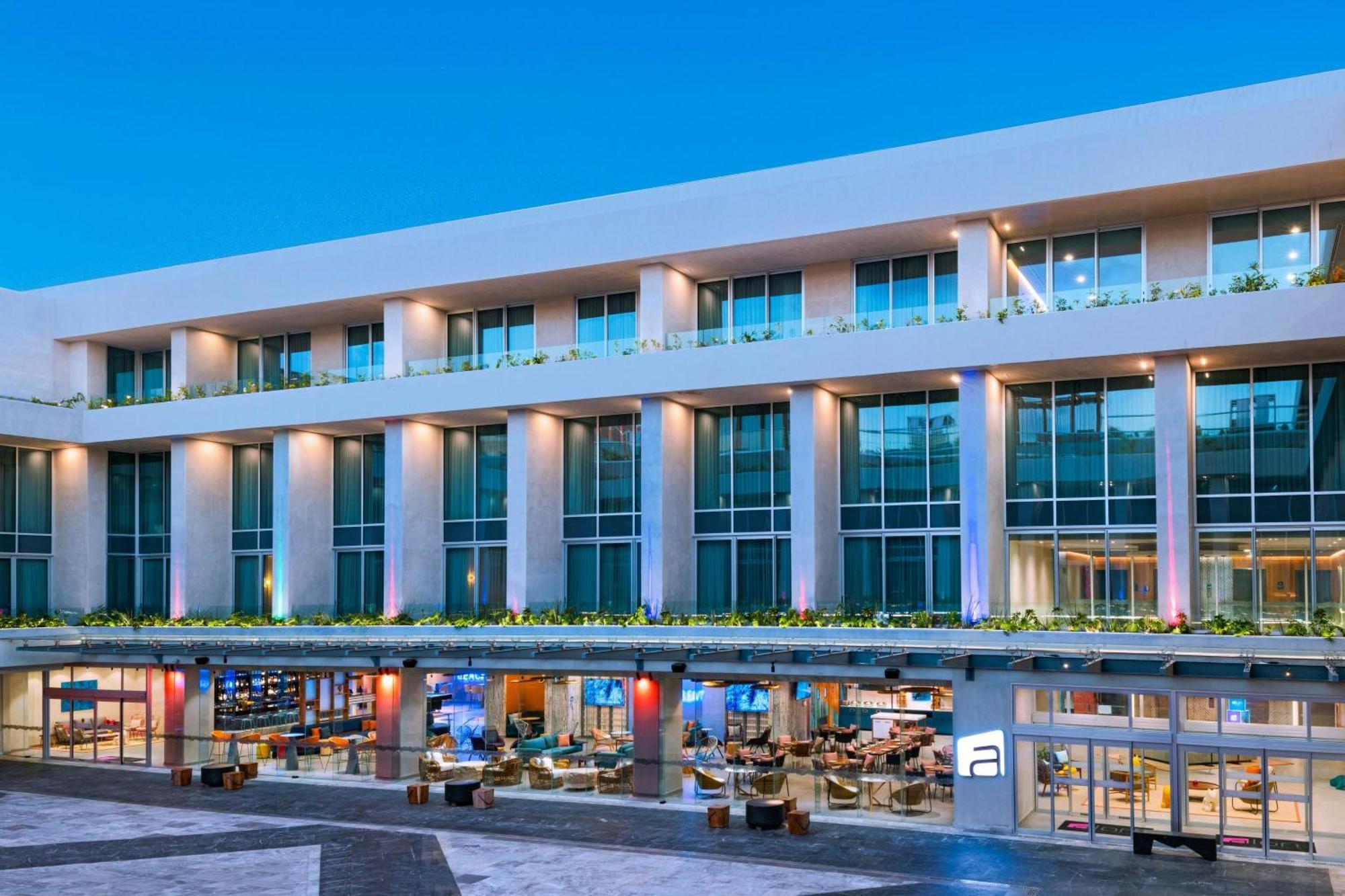Aloft Playa Del Carmen Hotel Luaran gambar The Westin Resort and Spa, Cancun